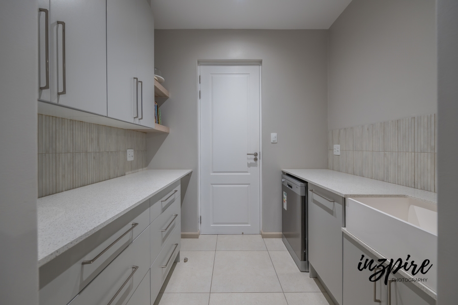 3 Bedroom Property for Sale in Village On Sea Western Cape